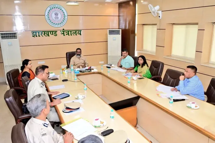 Jharkhand Chief Minister Conducts High-Level Meeting on Law Enforcement to Ensure a Crime-Free State