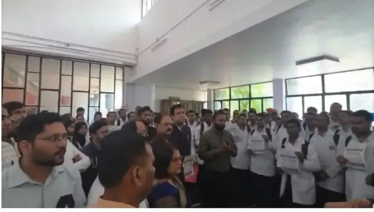 Jharkhand doctors protest over Medical Protection Act, DACP demands
