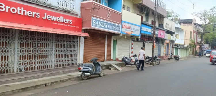 क्या झारखंड में पुलिस लाठीचार्ज के खिलाफ चाईबासा-सरायकेला में बंद का असर हुआ?