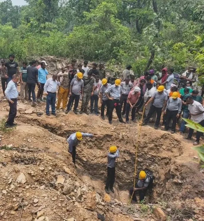 रामगढ़ बंद कोयला खदान में जहरीली गैस से चार युवकों की मौत, अवैध उत्खनन के दौरान हादसा