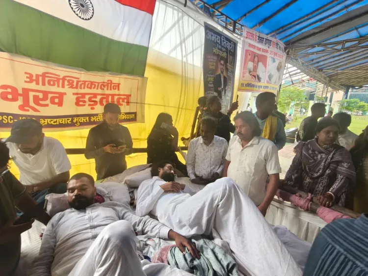 झारखंड छात्र आंदोलन: सरकार से वार्ता के लिए 11 सदस्यीय प्रतिनिधिमंडल घोषित, 8 छात्र व 2 पत्रकार शामिल