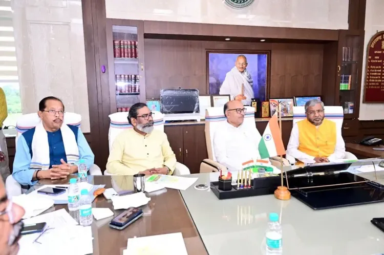 क्या झारखंड विधानसभा सत्र में सभी दलों से सहयोग की अपील की गई?