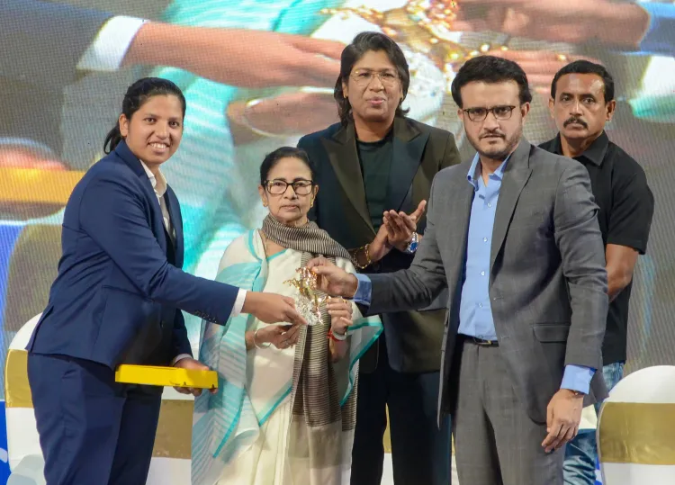 Did Jhulan Celebrate Richa Ghosh's 'Banga Bhushan' Honor?