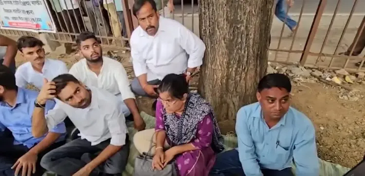 साहिल वाकोडे मौत मामला: IIT बॉम्बे छात्र के पिता की भूख हड़ताल, प्रताड़ितों की गिरफ्तारी की माँग