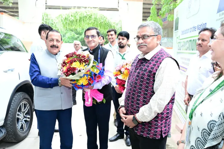 Jitendra Singh dedicates Eco-Educational Hub at CSIR-NBRI Lucknow