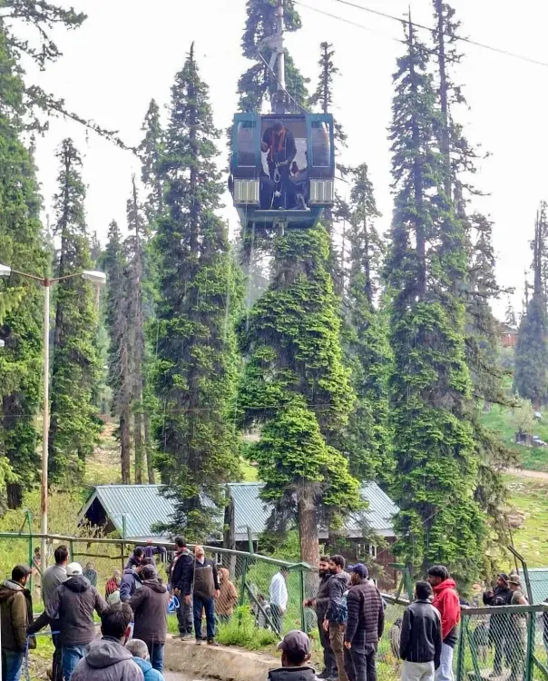 Gulmarg Gondola rescue: All 300 tourists brought to safety after cable car halt
