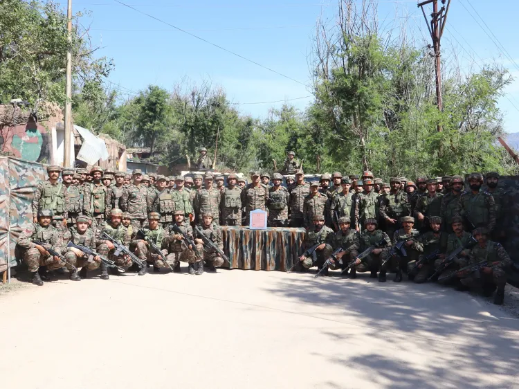 GOCs of White Knight Corps and Cross Swords Division Assess Security Measures at LoC in J&K