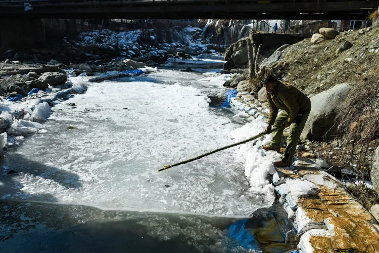 Did the Higher Reaches of J&K Experience Light Snowfall While the Valley Plains Missed Out?