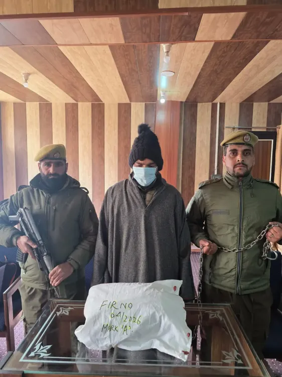 Did J&K Police recover 4.5 kg of charas in Pulwama?