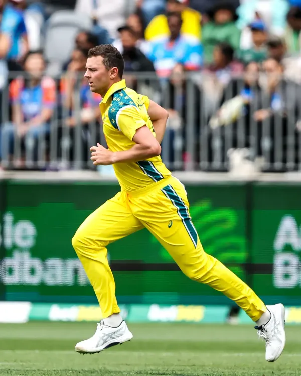 Hazlewood's 6-for makes him Australia's 9th 300-Test wicket bowler in Darwin
