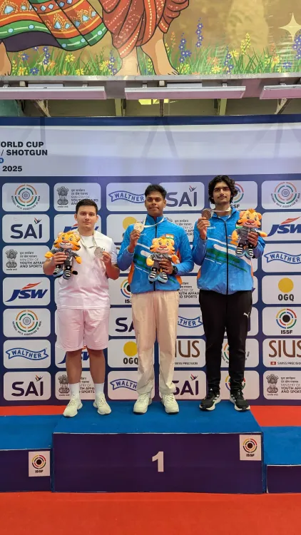 How Did Tejaswani Help India Top the Medals Table at the Jr World Cup Shooting?