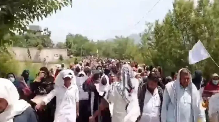 PoK unrest: Pakistan rights body slams media silence, 40+ dead