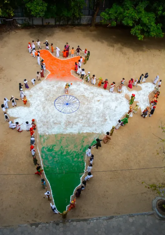 1 नवंबर: 8 राज्यों और 5 केंद्र शासित प्रदेशों का स्थापना दिवस, जानिए इस तारीख का पूरा इतिहास