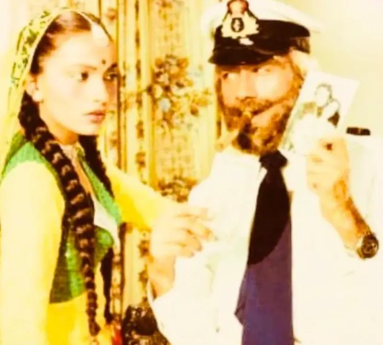 Kalpana Iyer shares rare 'Lootmaar' still with Dev Anand