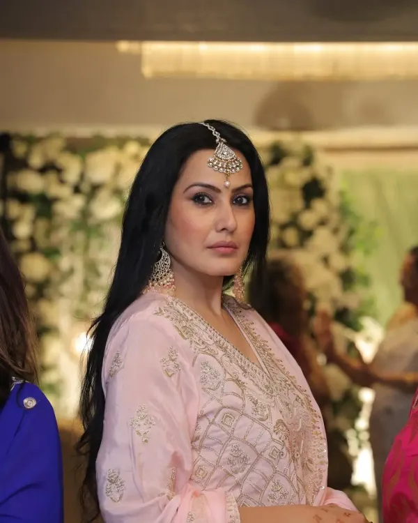 How Does Kamya Panjabi Transform Herself for Every Role?