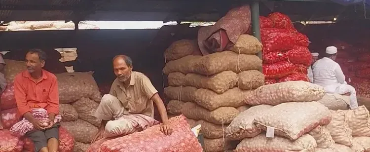 Kanda Express, buffer stocks push Delhi onion prices to ₹35–40/kg