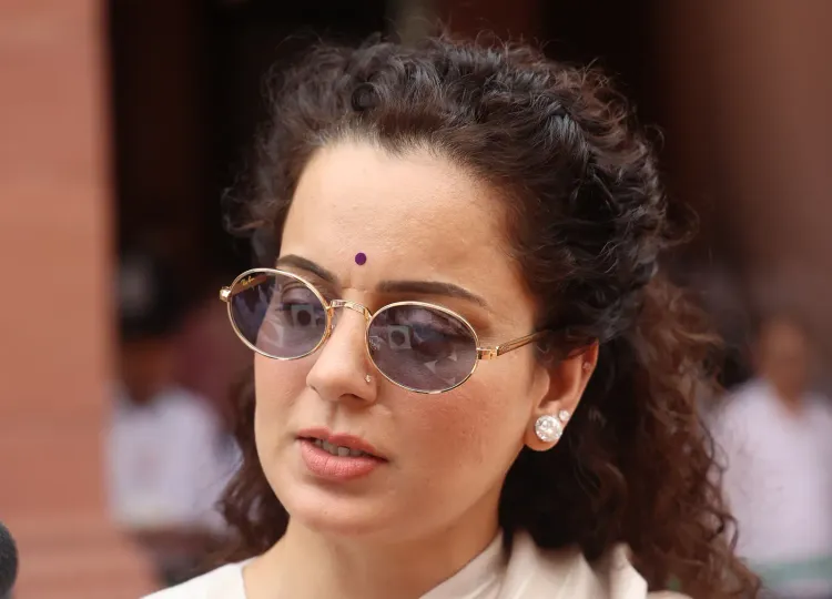 Kangana Ranaut slams media, 'feminazis' over Jantar Mantar protest support