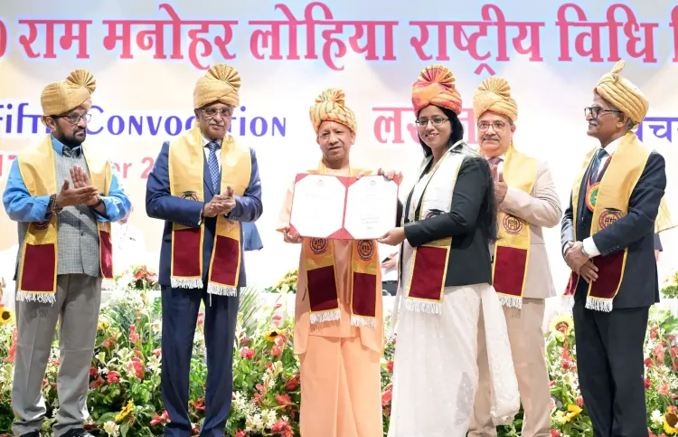 न्यायमूर्ति विक्रम नाथ का आह्वान: करुणा और संवेदनशीलता को दैनिक जीवन में अपनाएं — RMLNLU दीक्षांत 2026