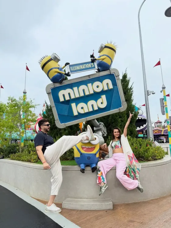 Are Karan Kundrra and Tejasswi Prakash Enjoying Their Time in Minion Land, Singapore?