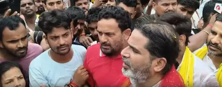 बंटी कुमार अपहरण कांड: करबिगहिया पहुंचे प्रशांत किशोर, बोले- पुलिस को दें दो दिन का मौका