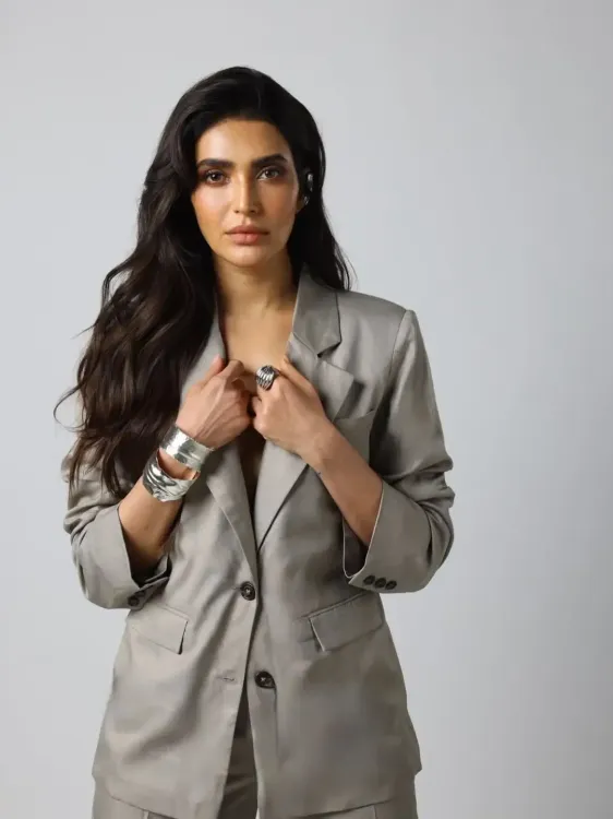 Karishma Tanna Reflects on Her Inspirational Journey: 'Never Give Up on Yourself'