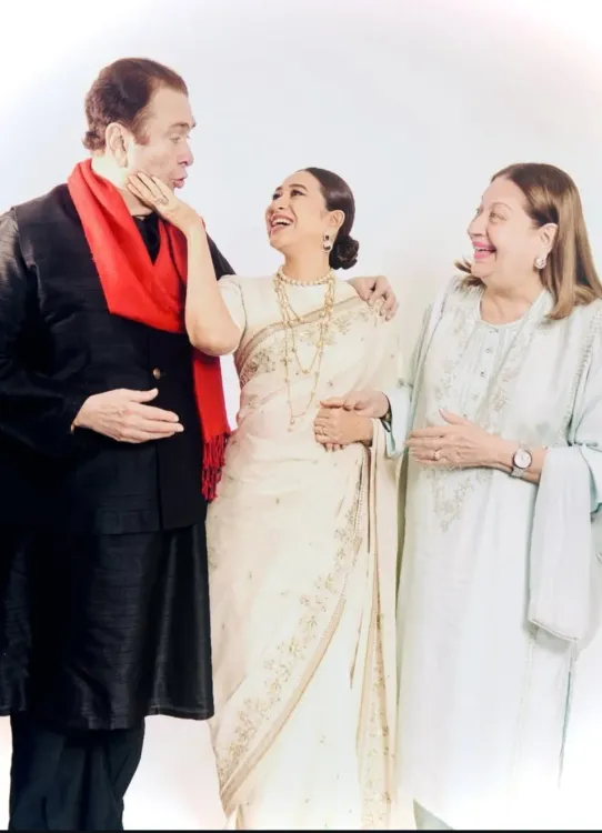 Karisma Kapoor Honors Her Mother Babita: A True Role Model for All Moms