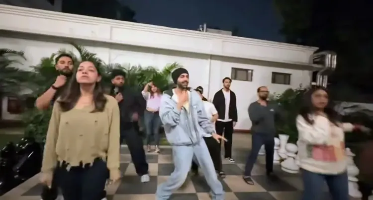 Kartik Aaryan shares a glimpse of his dance practice for sister Kritika’s sangeet,  says 'free ka performance karwa rahe hai'