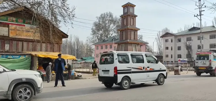 कश्मीर घाटी में प्रदर्शन समाप्त, प्रमुख चौराहों पर यातायात नियंत्रण का आदेश