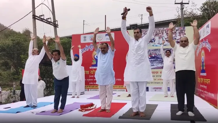 अंतरराष्ट्रीय योग दिवस 2025: जम्मू में तीन दिवसीय योग कार्यक्रम, विक्रम रंधावा बोले — 'कश्मीर से कन्याकुमारी तक जागरूकता'
