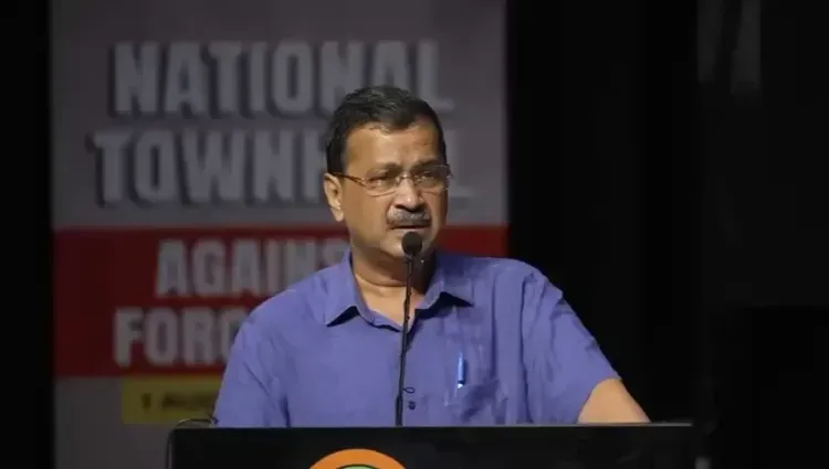 Kejriwal accuses Modi of forcing ethanol imports to please Trump