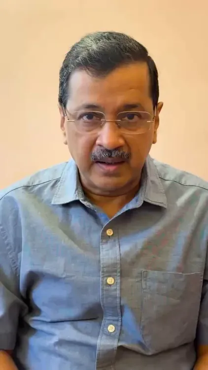 Kejriwal Demands Sack of Education Minister Over CBSE Lapse