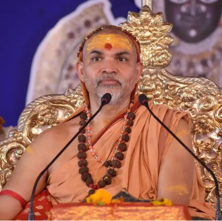 Kejriwal greets Shankaracharya Avimukteshwaranand on 57th birthday