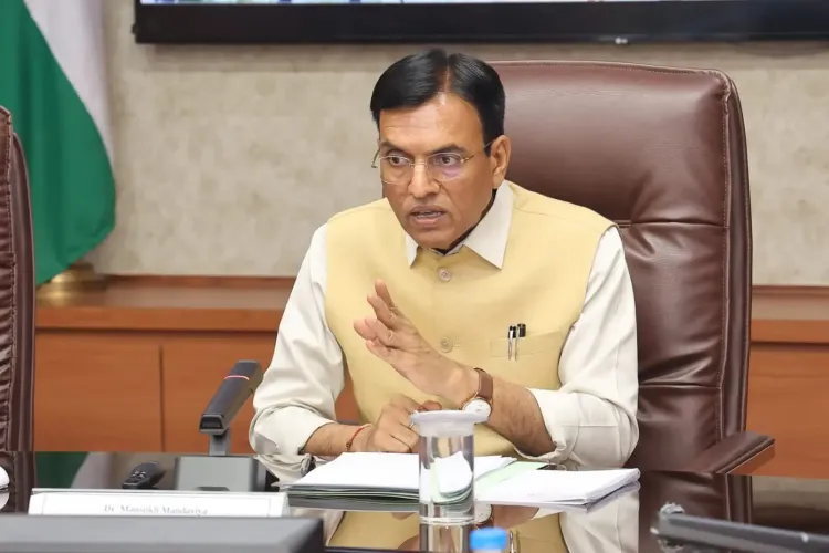 खेल मंत्री मांडविया ने NSRS पर PE शिक्षकों का राष्ट्रव्यापी डेटाबेस 6 माह में बनाने का निर्देश दिया