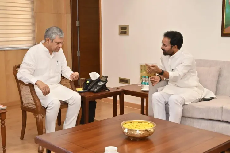 जी किशन रेड्डी ने रेल मंत्री वैष्णव से मुलाकात की, तेलंगाना की रेल परियोजनाओं की समीक्षा