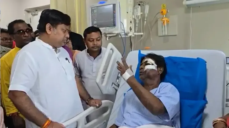 क्या केंद्रीय मंत्री सुकांता मजूमदार ने अस्पताल में खगेन मुर्मू और शंकर घोष से मुलाकात की?
