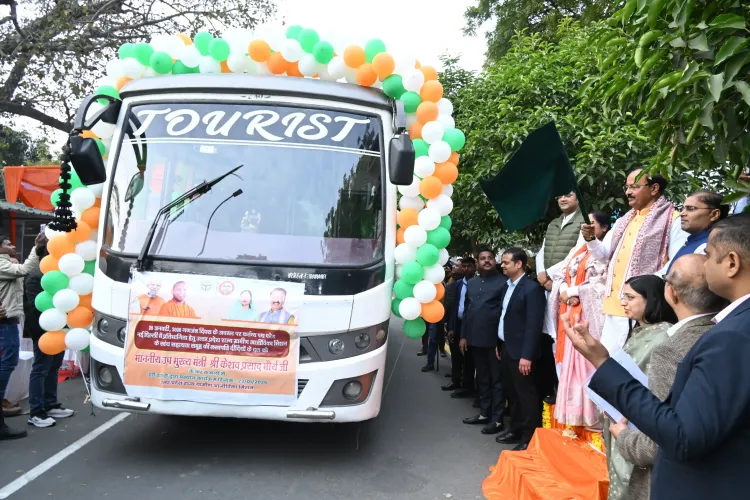 क्या केशव प्रसाद मौर्य ने 14 ‘लखपति दीदियों’ को सम्मानित किया?