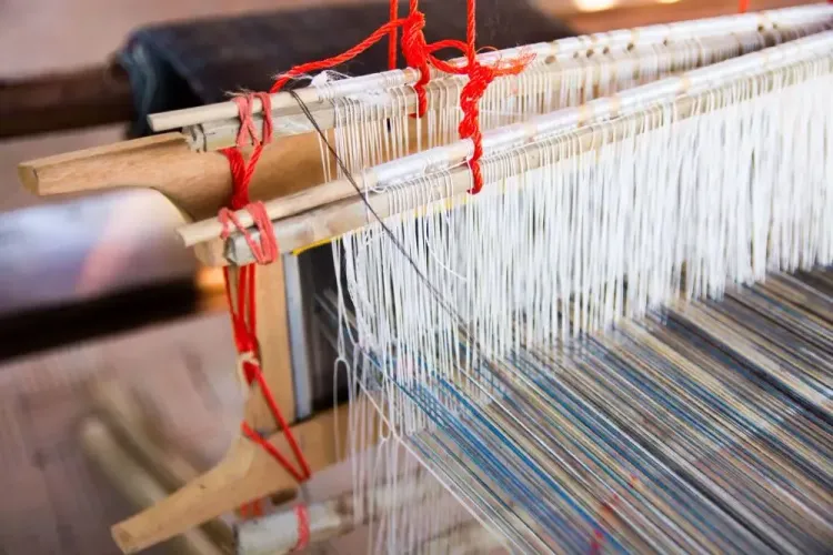 Khadi and Village Industries Achieve Record Sales of Rs 1.7 Lakh Crore in FY25