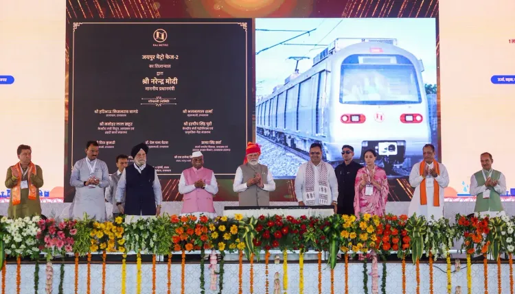 Khattar Hails PM Modi's ₹13,000 Cr Jaipur Metro, Solar Push
