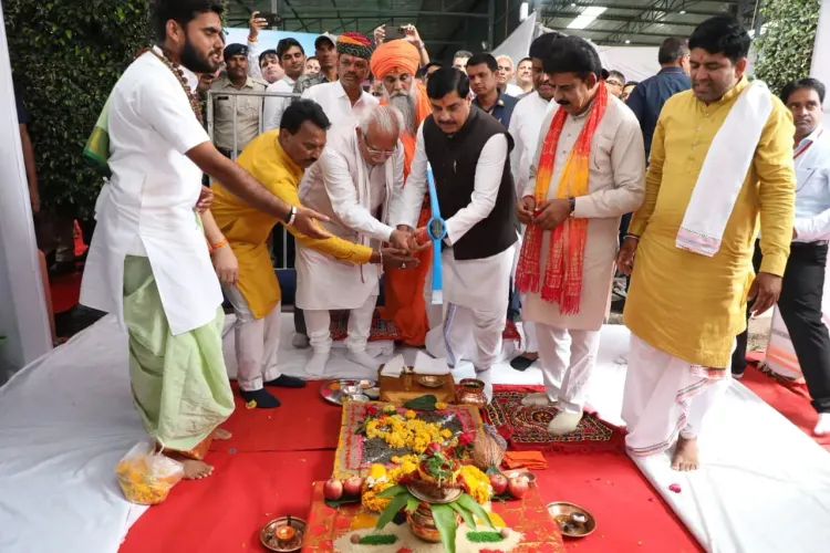 Khattar Launches Indore-Ujjain Greenfield Highway, PMAY Housing in MP