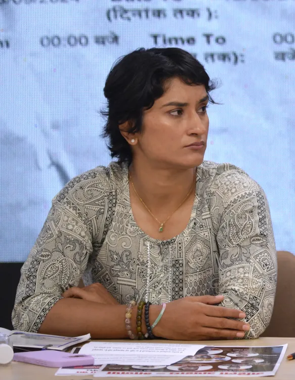 विनेश फोगाट: खिलाड़ी सरकार की प्राथमिकता से बाहर, यह चिंताजनक है