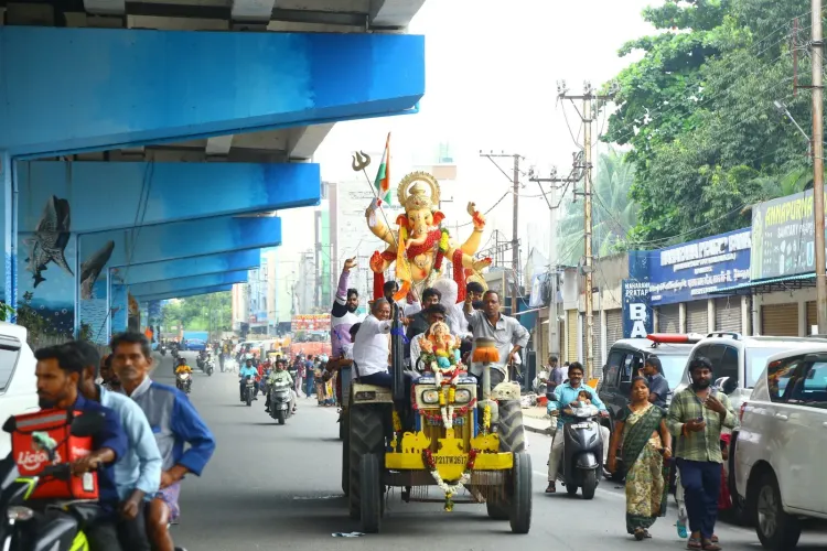 Kishan Reddy joins Amberpet Vinayaka Visarjan on Anant Chaturdashi