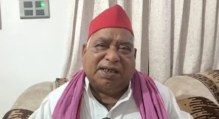 ओमप्रकाश राजभर के सपा-तोड़ दावे पर पलटवार: 'पागल की दवा नहीं होती' — सपा सांसद अवधेश प्रसाद