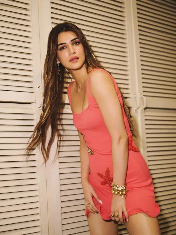Kriti Sanon's Rakhi post hits back at 'fashion committee' amid GIVA ad row