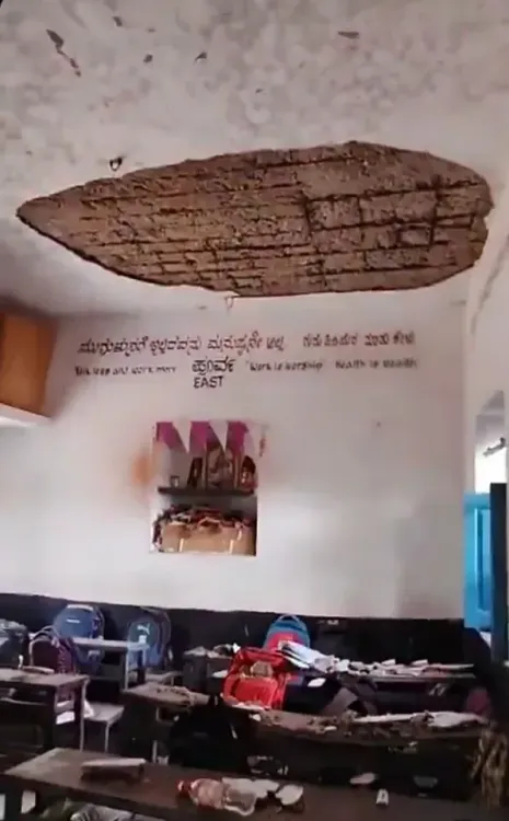 Bagalkot school roof collapse: BJP's Ashoka dares Rahul Gandhi to hold 'Chhatron Ki Goonj' at site
