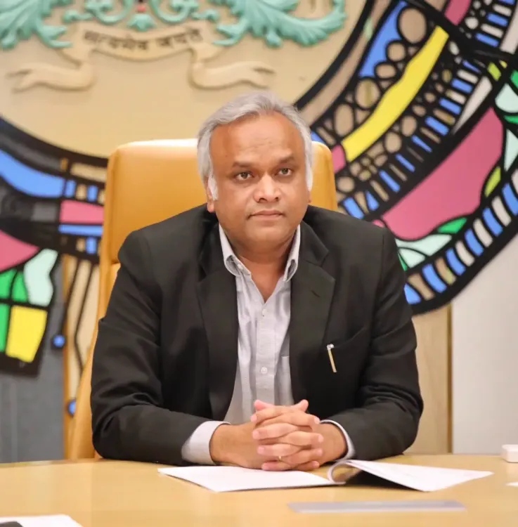 Karnataka launches ELEVATE Minorities, NxT Startup schemes with grants up to ₹1 crore