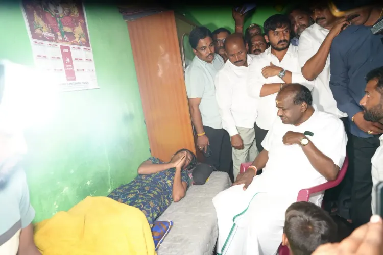 Kumaraswamy Offers Aid to Ailing Woman in Nanjangud