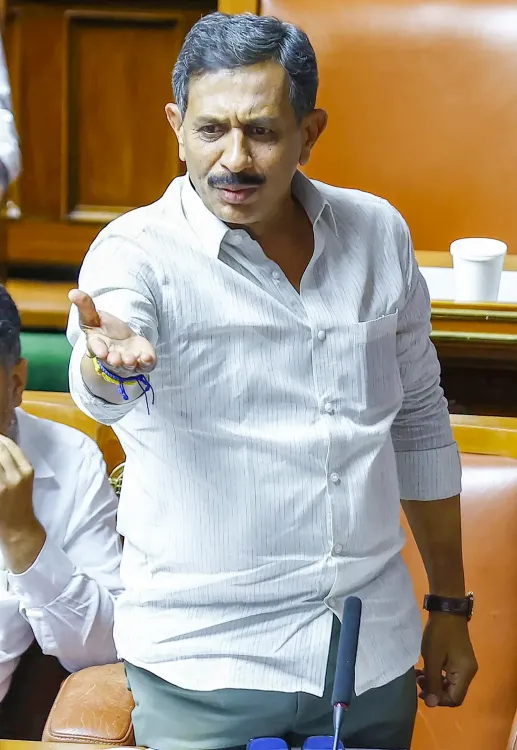 K'taka Ministers counter Kumaraswamy, question ₹1,000 crore rise in his brother's assets