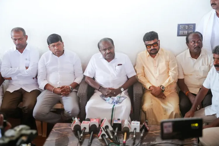 Kumaraswamy demands Lokayukta probe into Siddhartha Trust, targets Kharge family