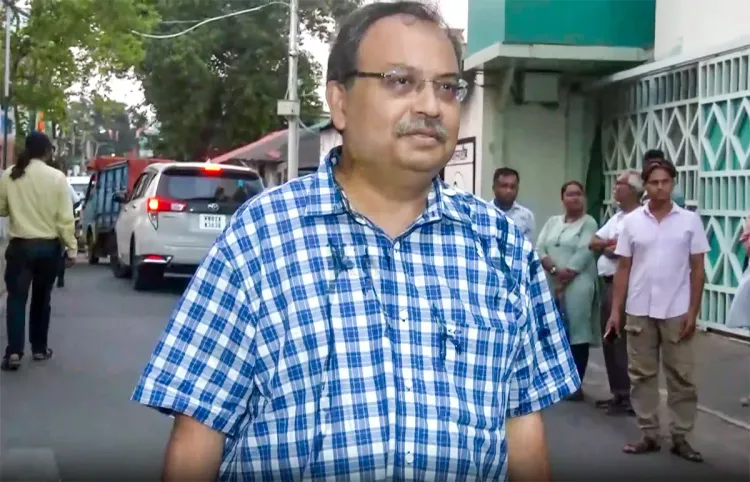 कुणाल घोष पर अंडा फेंकने के मामले में दो गिरफ्तार, कालीघाट थाने में FIR दर्ज