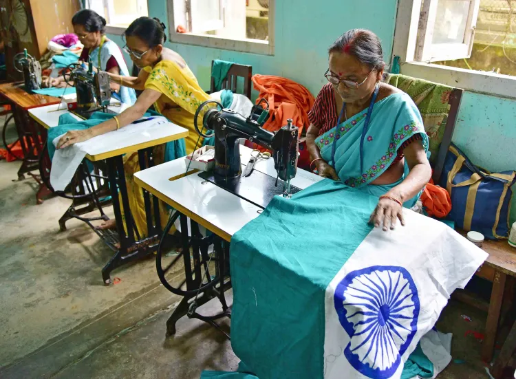 KVIC's Turnover Surpasses Rs 1.70 Lakh Crore in FY25: Chairman Manoj Kumar